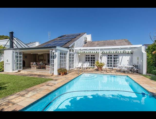 3 BEDROOM HOUSE FOR SALE IN CONSTANTIA